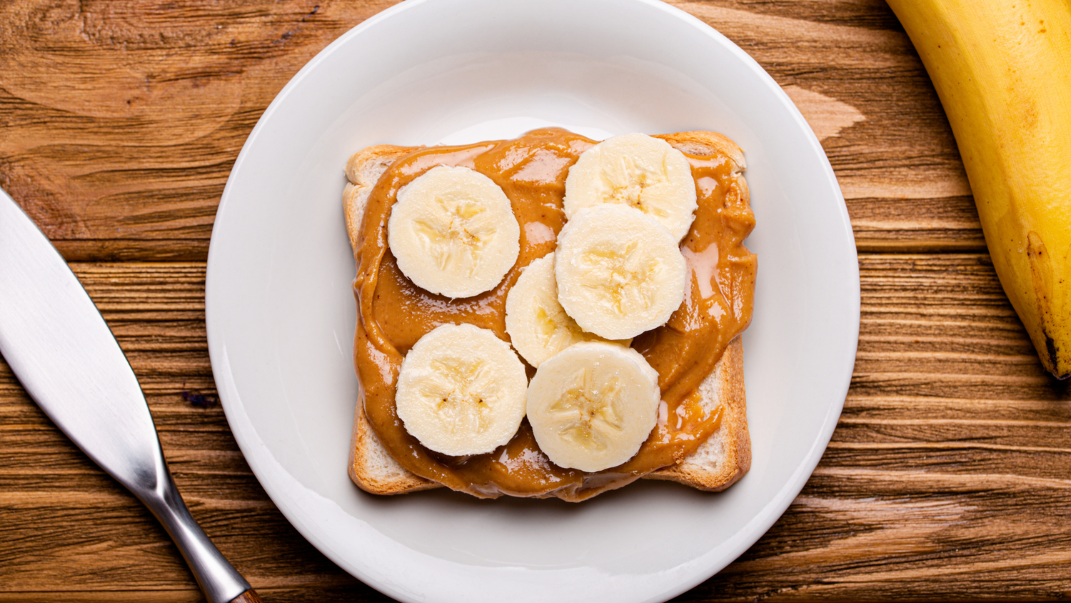 Scoop Gains: 7 Muscle-Building Hacks Using High-Protein Peanut Butter